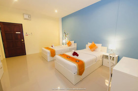 Petch Ranong At Town