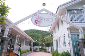 The White Village Ranong Resort