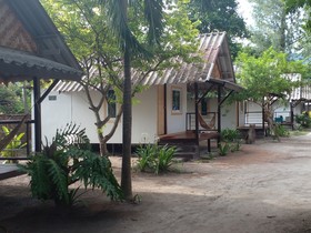 Lipe Garden Beach Resort