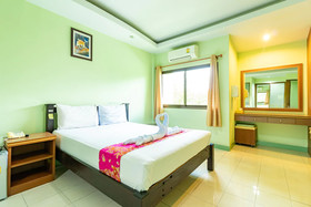 Khum Suk Resort