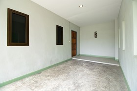 Khum Suk Resort