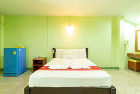 Khum Suk Resort
