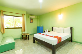 Khum Suk Resort