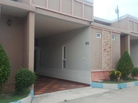 Lake View Resort