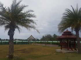 Lake View Resort
