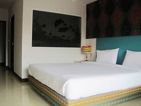Orange Grand Hotel