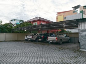 Pipatpong Hotel
