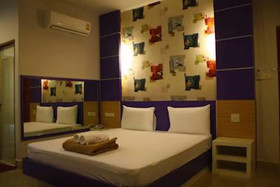 Sabai EZ Hotel