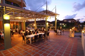 Solis Beach Hotel Rajamangala