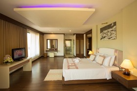 Solis Beach Hotel Rajamangala