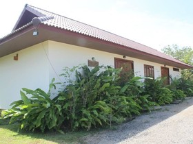 Bangyai Buri Resort
