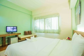 Bunjongburi Hotel
