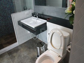 CBD Hotel Suratthani