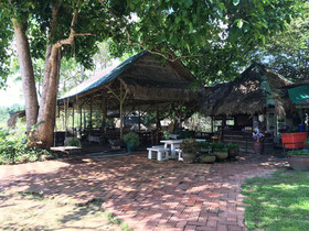 Donsak Orchid Resort