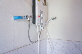 Donsak Orchid Resort