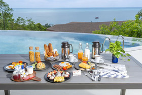 Eranda Pool Spa Villa