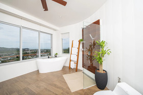 Eranda Pool Spa Villa