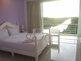 Like Residence