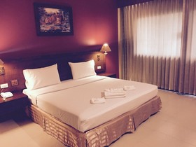 Nipa Garden Hotel
