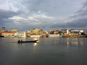 See View Riverside Hotel