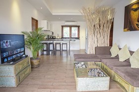 Tropical Season Villa Resort