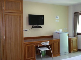 Yamjan Place