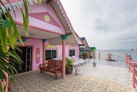 Jamesbond Bungalow Koh Panyee