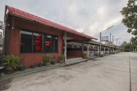 OYO 75331 Hareeya Hotel