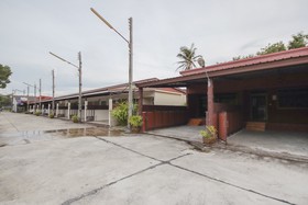 OYO 75331 Hareeya Hotel