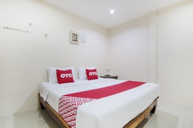 OYO 75331 Hareeya Hotel