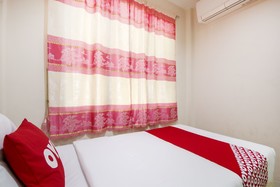 OYO 75331 Hareeya Hotel