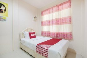 OYO 75331 Hareeya Hotel