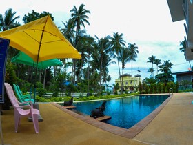 Phangpring Beach Resort