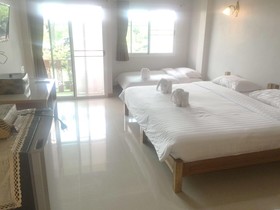 Baan Bangrak Residence