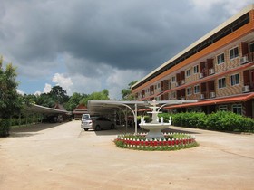 Baan Bangrak Residence