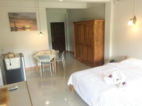 Baan Bangrak Residence