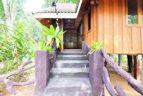OYO 604 Ruen Mai Horm Resort
