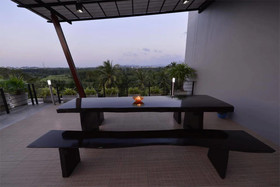 Sixty Six Place Hotel