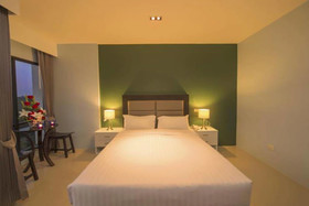 Sixty Six Place Hotel