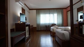 Wattana Park Hotel