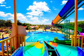 Trang Oasis Waterpark Hotel