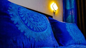 Hotel Buston