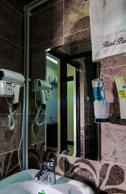 Hotel Buston