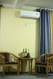 Zara Hotel