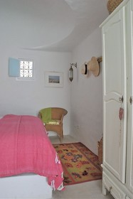 Dar Farah