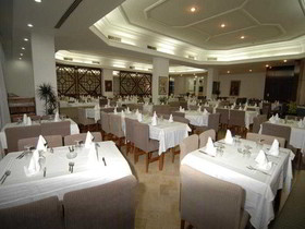 Yadis Hammamet