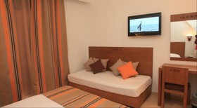 Hotel Menara