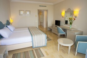 Iberostar Waves Averroes