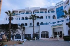 Le Khalife