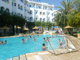 Le Khalife
